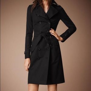 Burberry Sandringham Long-Length Heritage Trench Coat